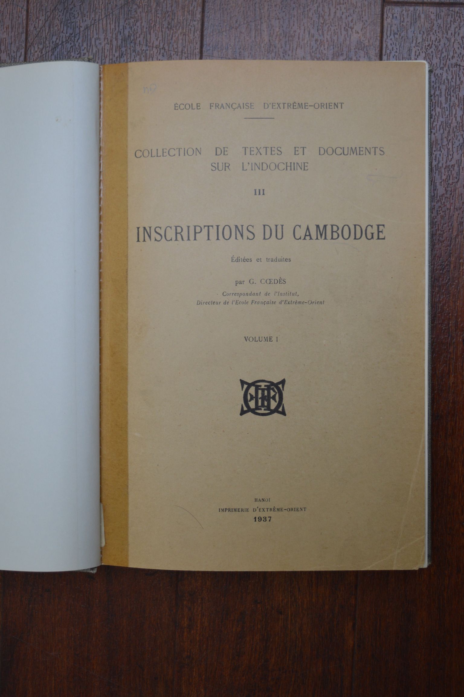 <em>Inscriptions du Cambodge</em> par G. Cœdès